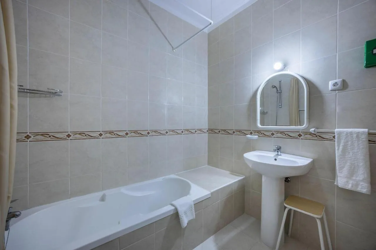 Villas Brites Nº3 Бургау 0*,